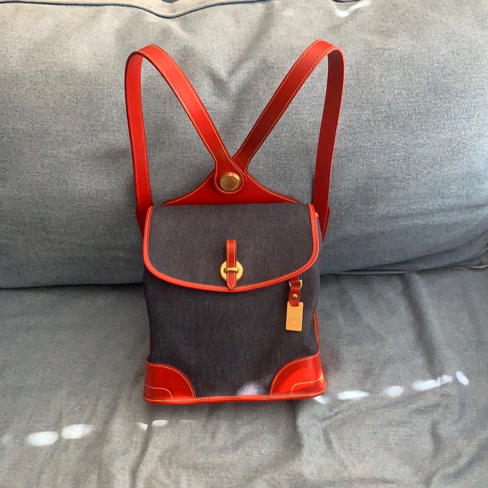 Dooney & Bourke backpack style bag